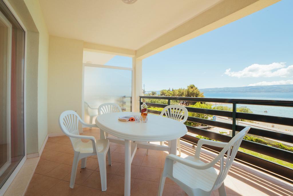 Apartments Sea View Omiš Екстериор снимка