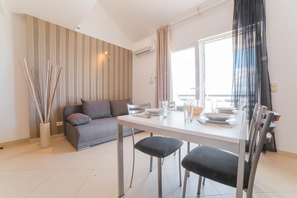 Apartments Sea View Omiš Екстериор снимка