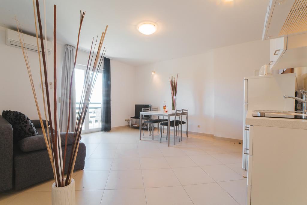 Apartments Sea View Omiš Екстериор снимка